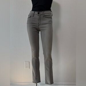 EUC FRAME “Le Skinny” Grey Jeans in Grey